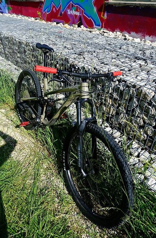 Biciclette: VTT all mountain L (comme neuf) – Usato da Chêne-Bougeries venduto da jerome_big_bigoni 4