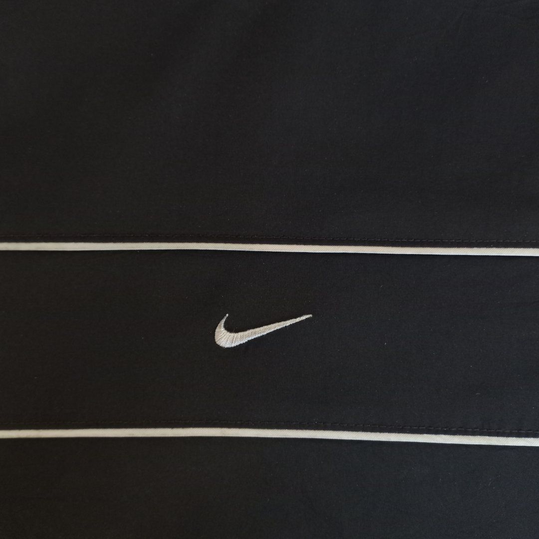 Nike Giacche: Vintage Nike Trackjacket (XL) – Usato da Chamoson venduto da Sapoloshop 2