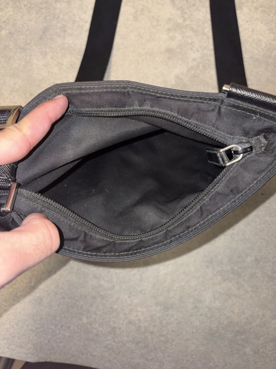 Prada Taschen: Prada Umhängetasche – Gebraucht aus Sursee von cheffe05 4