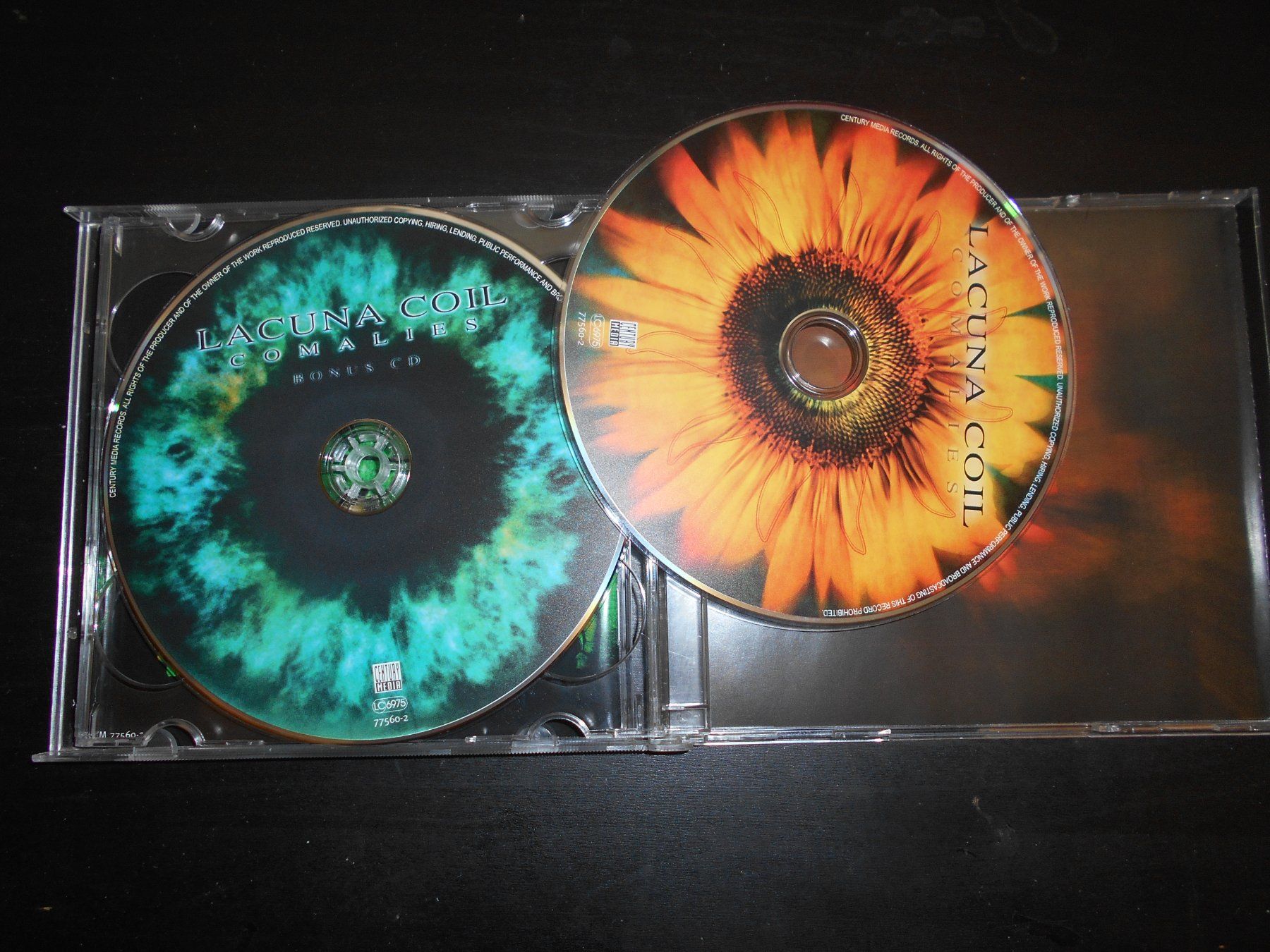 CDs: Lacuna Coil – Comalies / 2004 / 2 CDs – Gebraucht aus Aarberg von witchhunter01 2