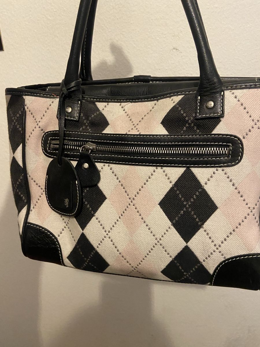 Borse da donna: Handtasche mit Magnetverschluss – Usato da Volketswil venduto da Del_299 1
