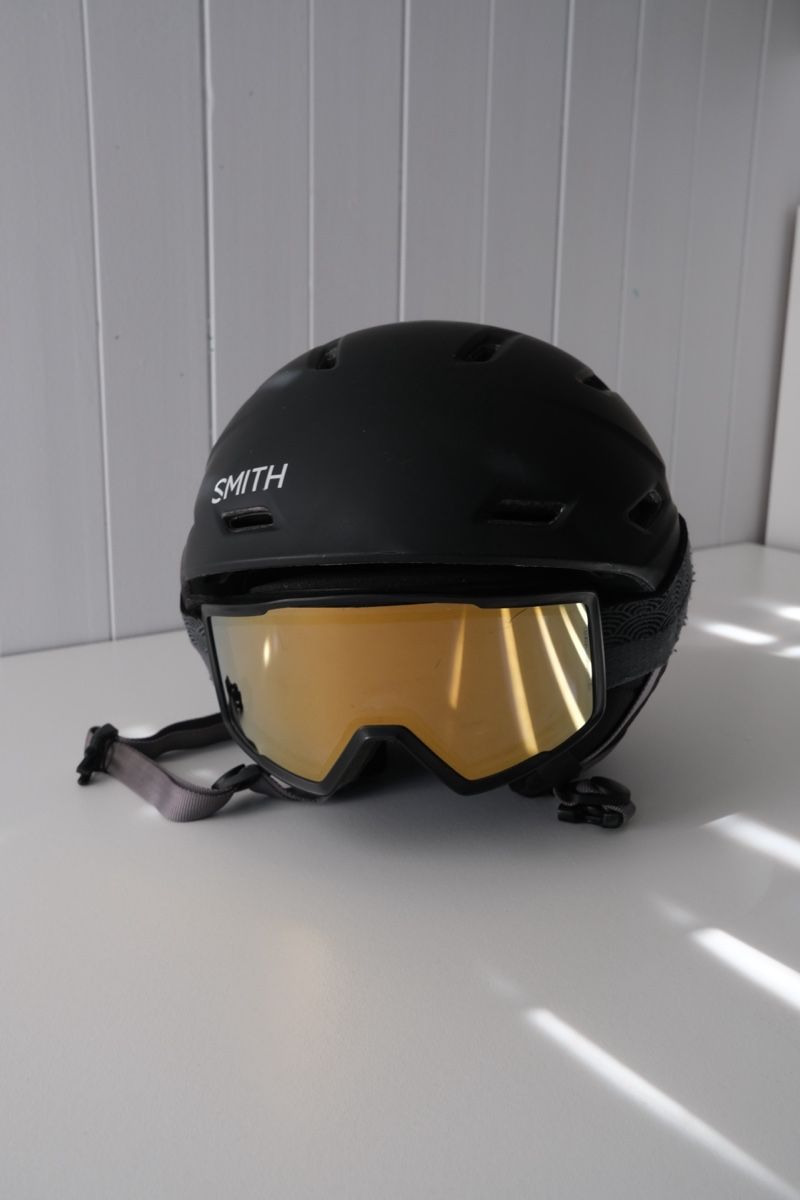 Smith Optic Helme: Ski Helm Marke Smith mit Skibrillen – Gebraucht aus Walchwil von QLD 2