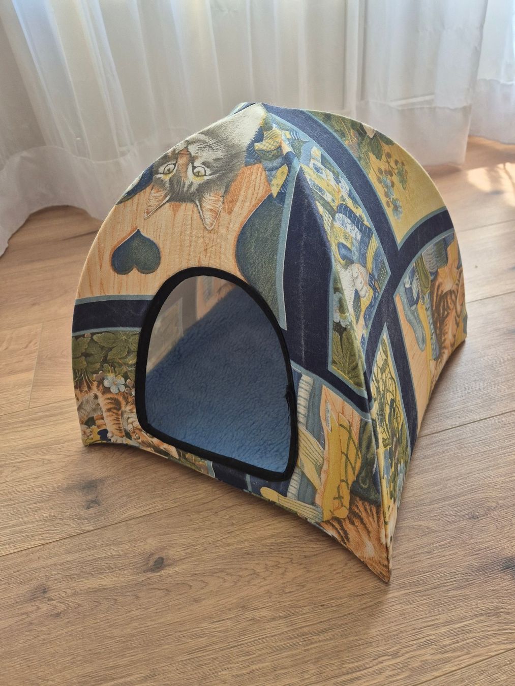 Niches, paniers: Katzenbett – D'occasion à Andelfingen par Dumdidum