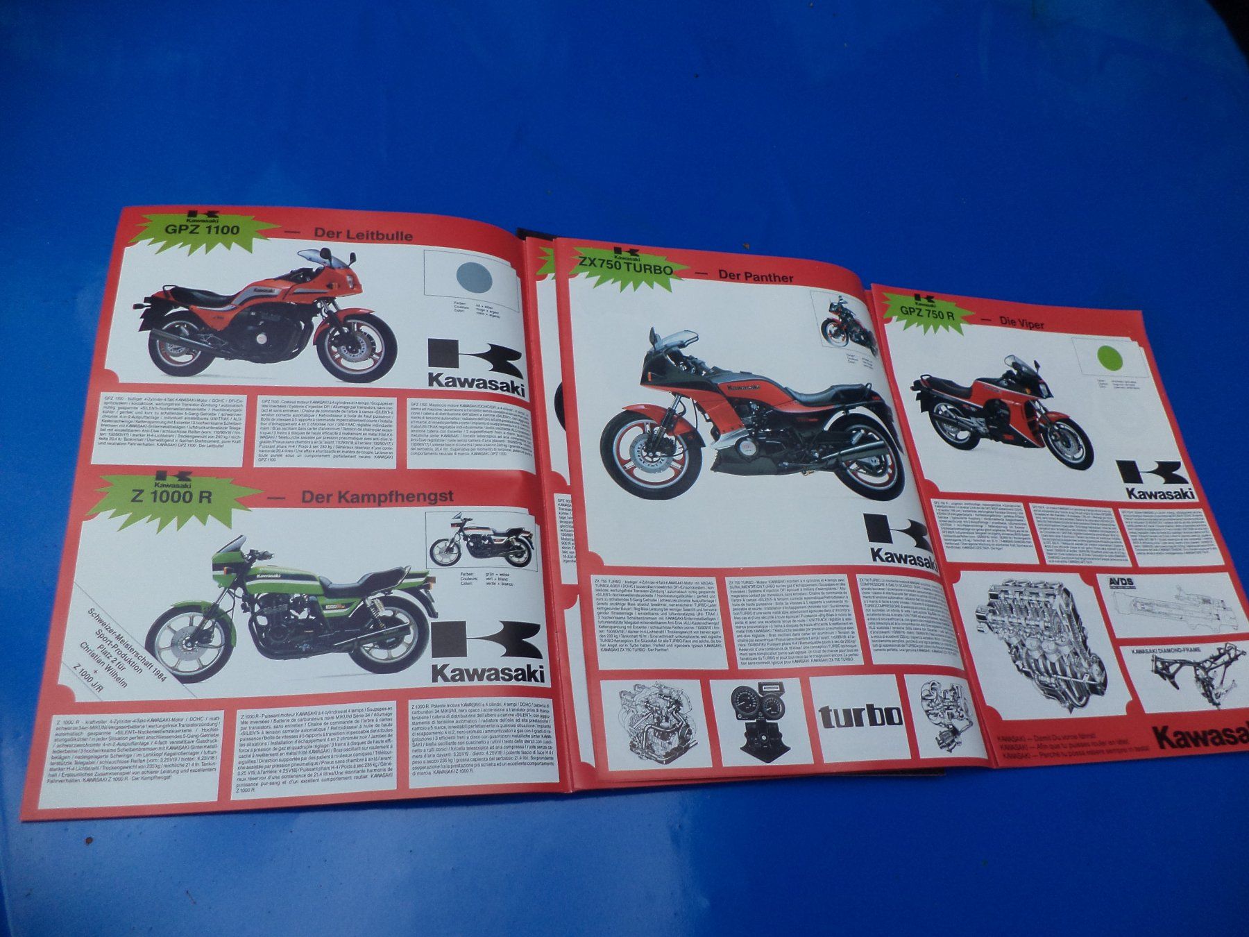 Kawasaki Documenti: Kawasaki original Prospekt 1985 4 Stck. – Nuovo (secondo la descrizione) da Oetwil am See venduto da Avenger07 2