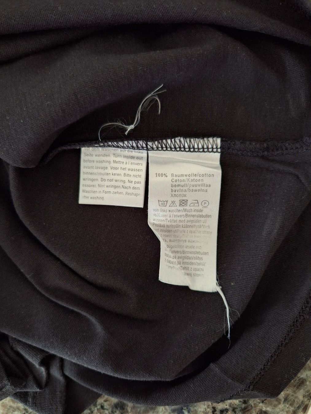 T-shirt: Damen T-Shirt Gr. 38, schwarz – Usato da Starrkirch-Wil venduto da Mambostar 2