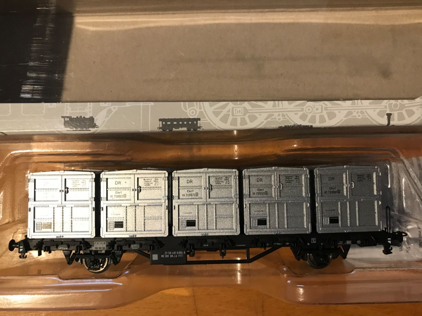 Piko Modelleisenbahnen: PIKO DB Container Tragwagen + 5x Container – Gebraucht aus Luzern von mey_s13