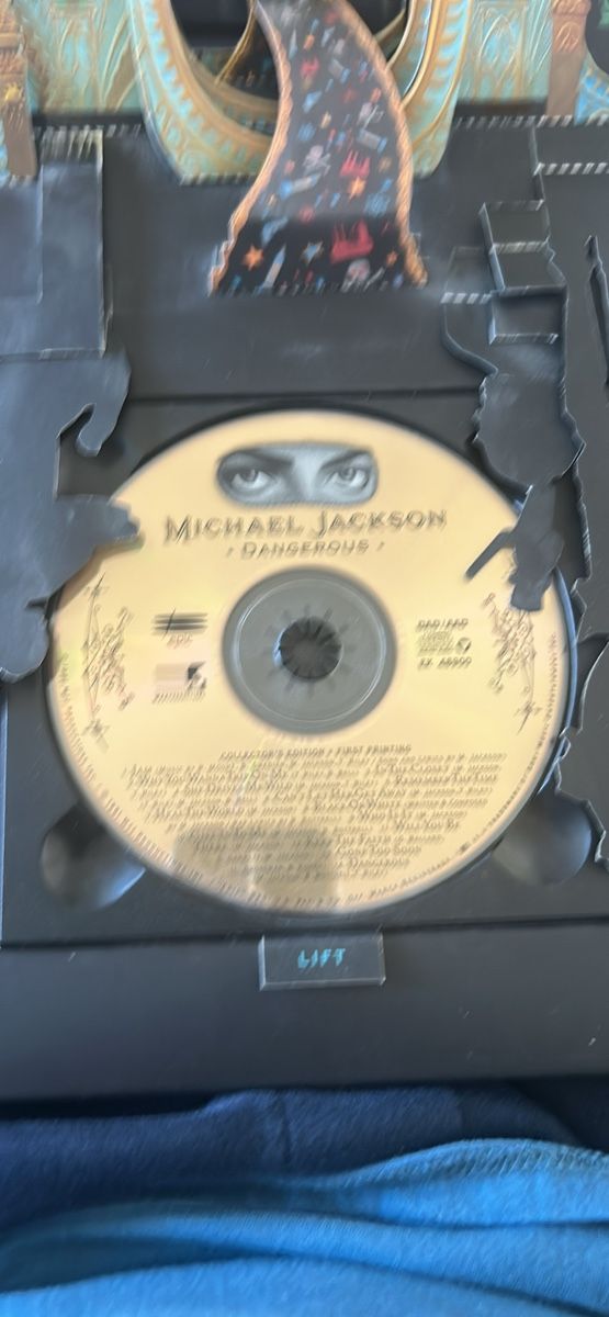 CDs: Michael Jackson "Dangerous" Special Edition CD Box Set – Gebraucht aus Wöschnau von ramires_guitar 2