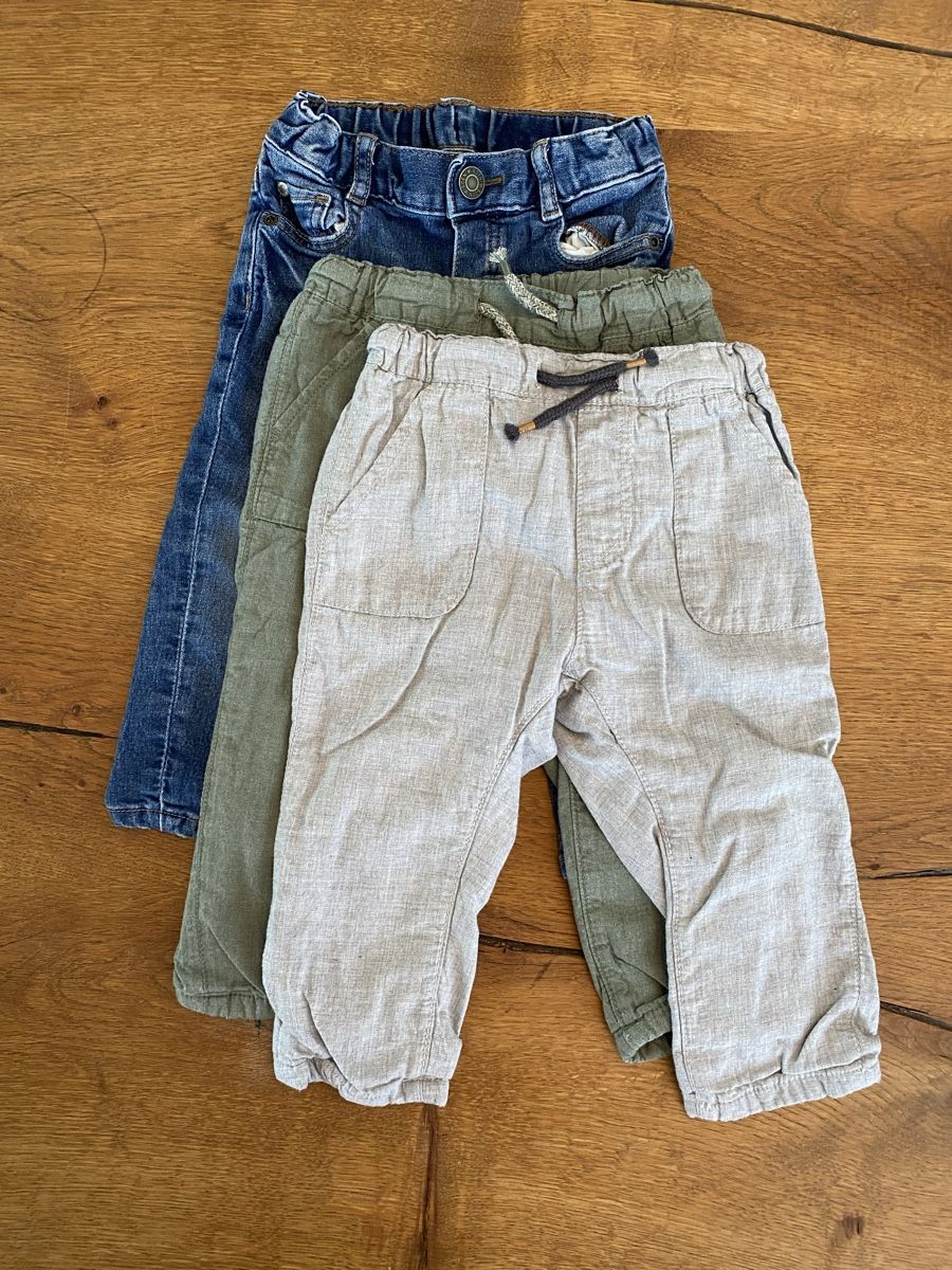 H&M Lotti di vestiti: Hosen Set Gr. 80 – Usato da Urdorf venduto da Tjara65
