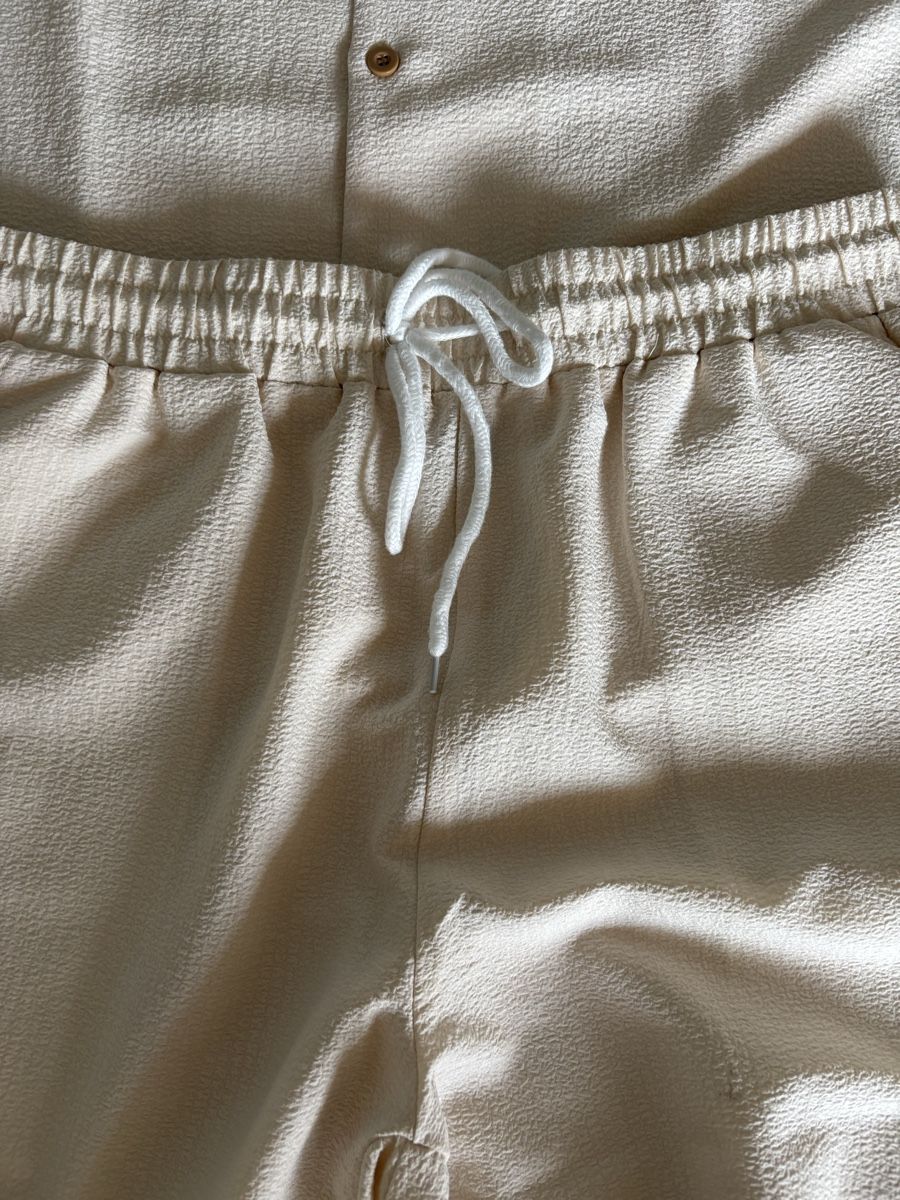 Chemises: Sommerhemd und Stoffhose beige L – Neuf (Voir description) à Nottwil par jon_wg27 1