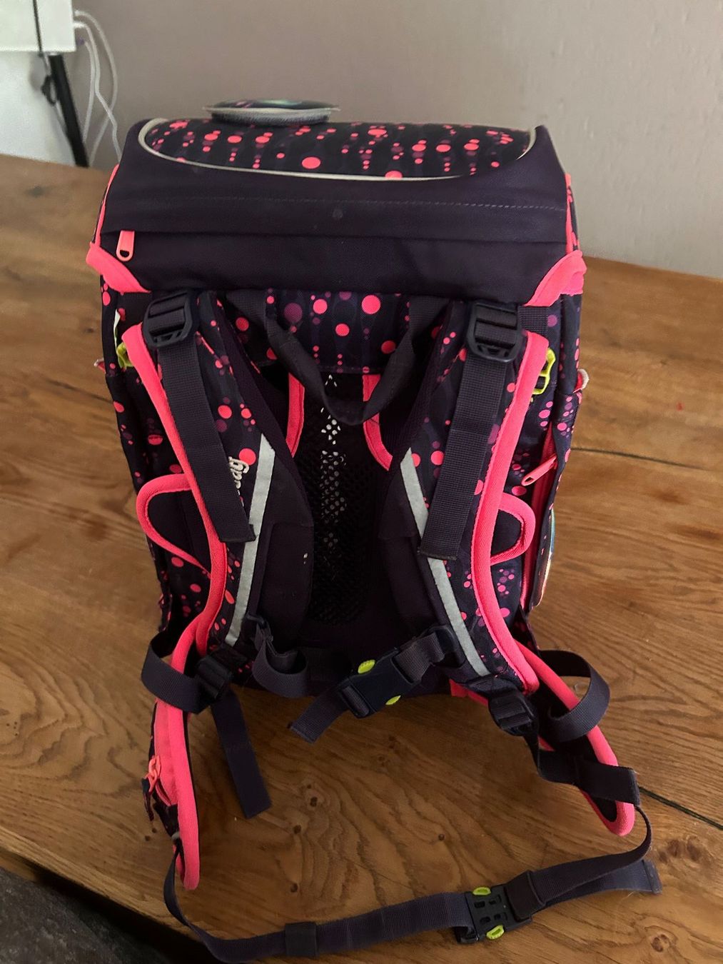 Ladenausstattungen & Messebau: Ergobag Under the Sea Set 4 teilig – Gebraucht aus Brütten von 0jasmine 3
