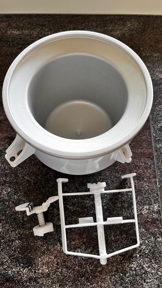 Kitchenaid Schalen: KitchenAid Eismaschine  – Gebraucht aus Aarau von Sonne7274 2