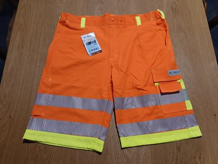 Warnshorts Herren Gr. 50 NEU