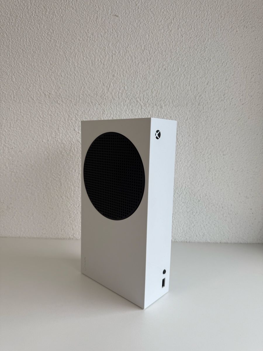 Microsoft Konsolen: Xbox Series S – Gebraucht aus Adligenswil von alessandro2007 2