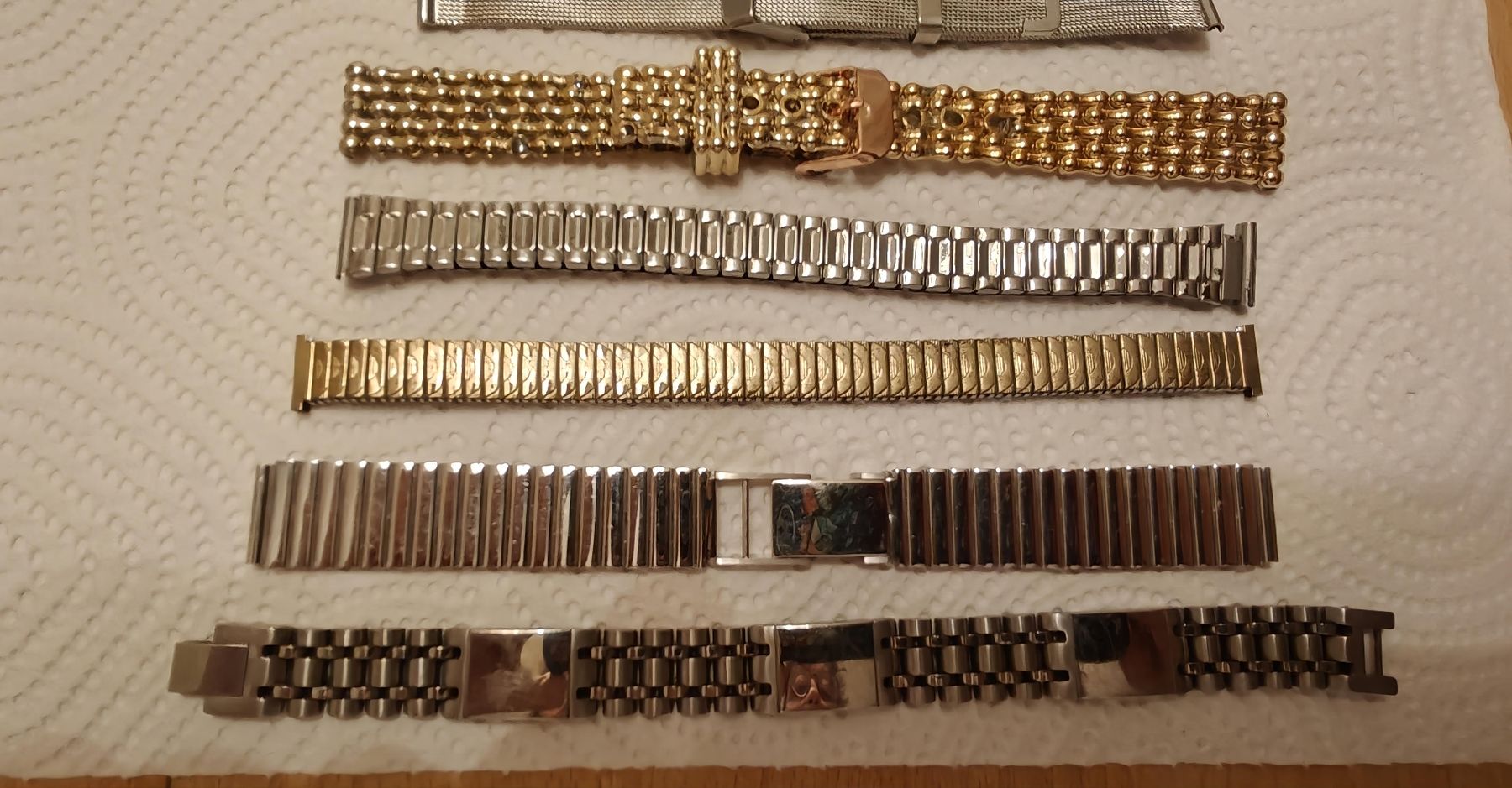 Bracciali & Braccialetti: Konvolut Uhrenarmbänder, gebraucht – Usato da Riehen venduto da Wolke3 2