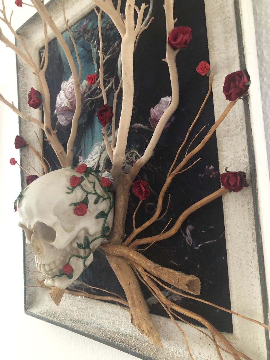 Foto & Immagini: 3 D Bild mit Totentkopf und Wurzelbaum-Rosen – Usato da Oberwil BL venduto da scorpio70 5