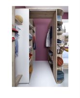 Kleiderschrank
