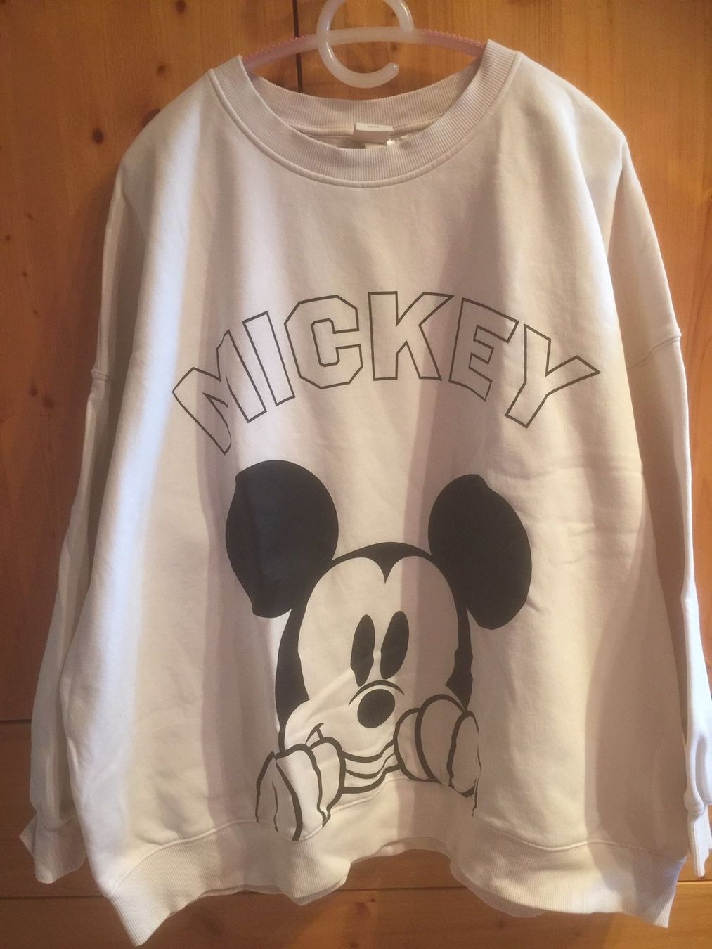 H&M Maglioni & Felpe: schöner Pullover Mickey Mouse Farbe weiss- Neuwertig! – Nuovo (secondo la descrizione) da Bolligen venduto da Astrophysiker06