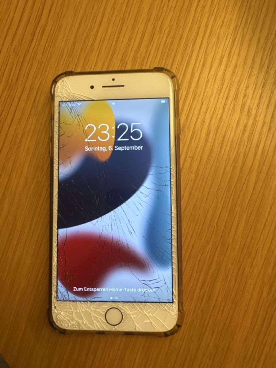 Apple Telefoni cellulari / Smartphones: IPhone 7 Plus 256GB Silver – Usato da Rütihof venduto da ine_6zy5 2