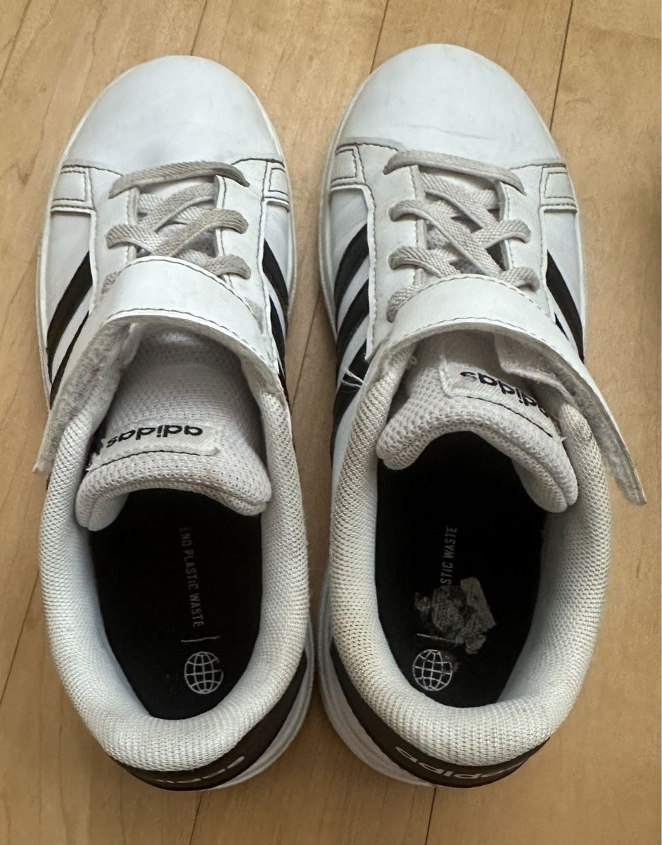 Adidas Schuhe für Jungen: Adidas Schuhe Gr.35 – Gebraucht aus Oensingen von dorian07 3