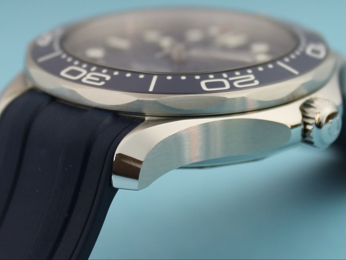 Omega Uhren: Omega Seamaster Diver 300M – Gebraucht aus Zürich von TOBLERATELIER 7