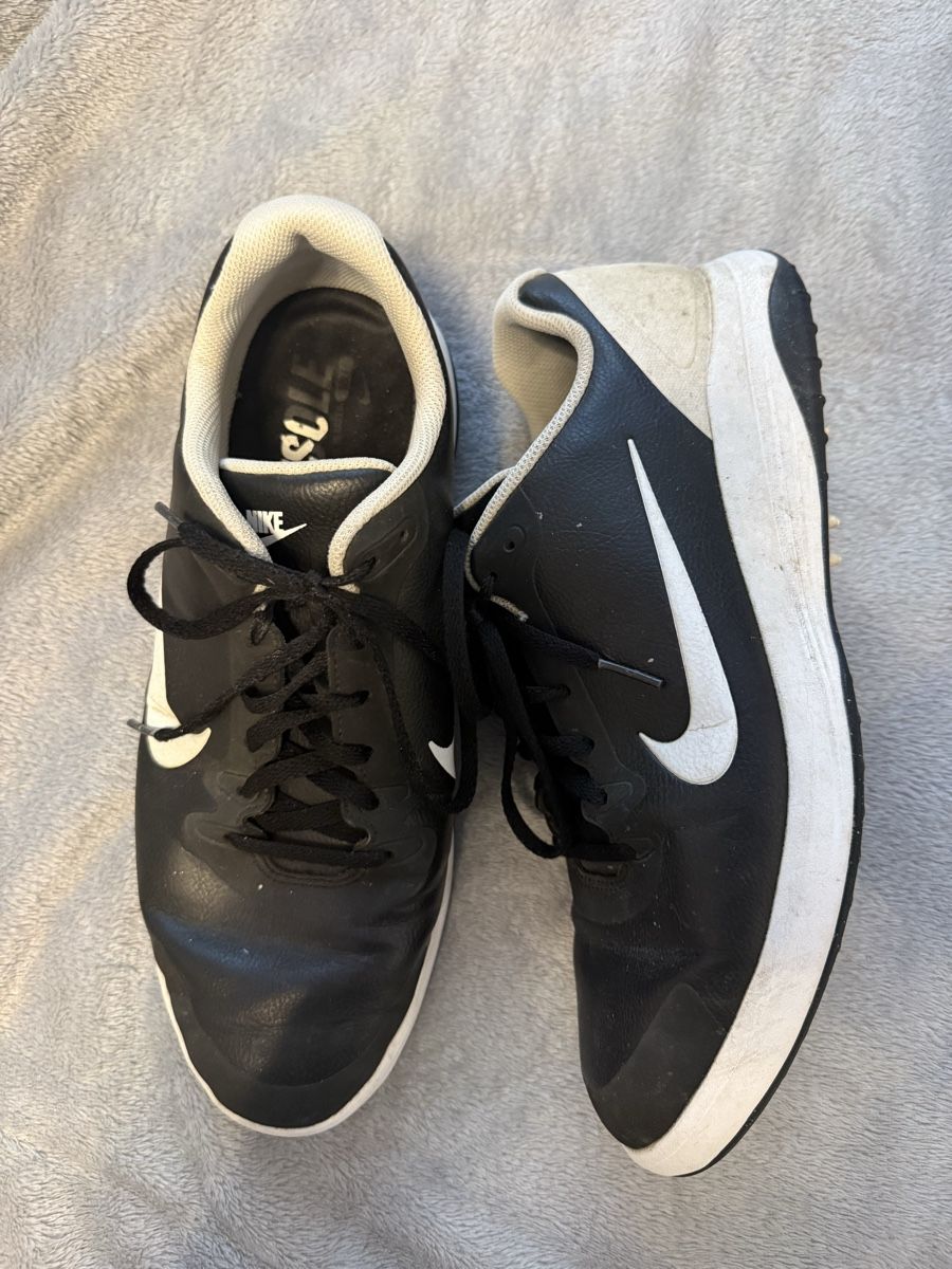 Nike Scarpe da uomo: NIKE GOLFSCHUHE SCHWARZ – Usato da St. Moritz venduto da ari_9fcv 1