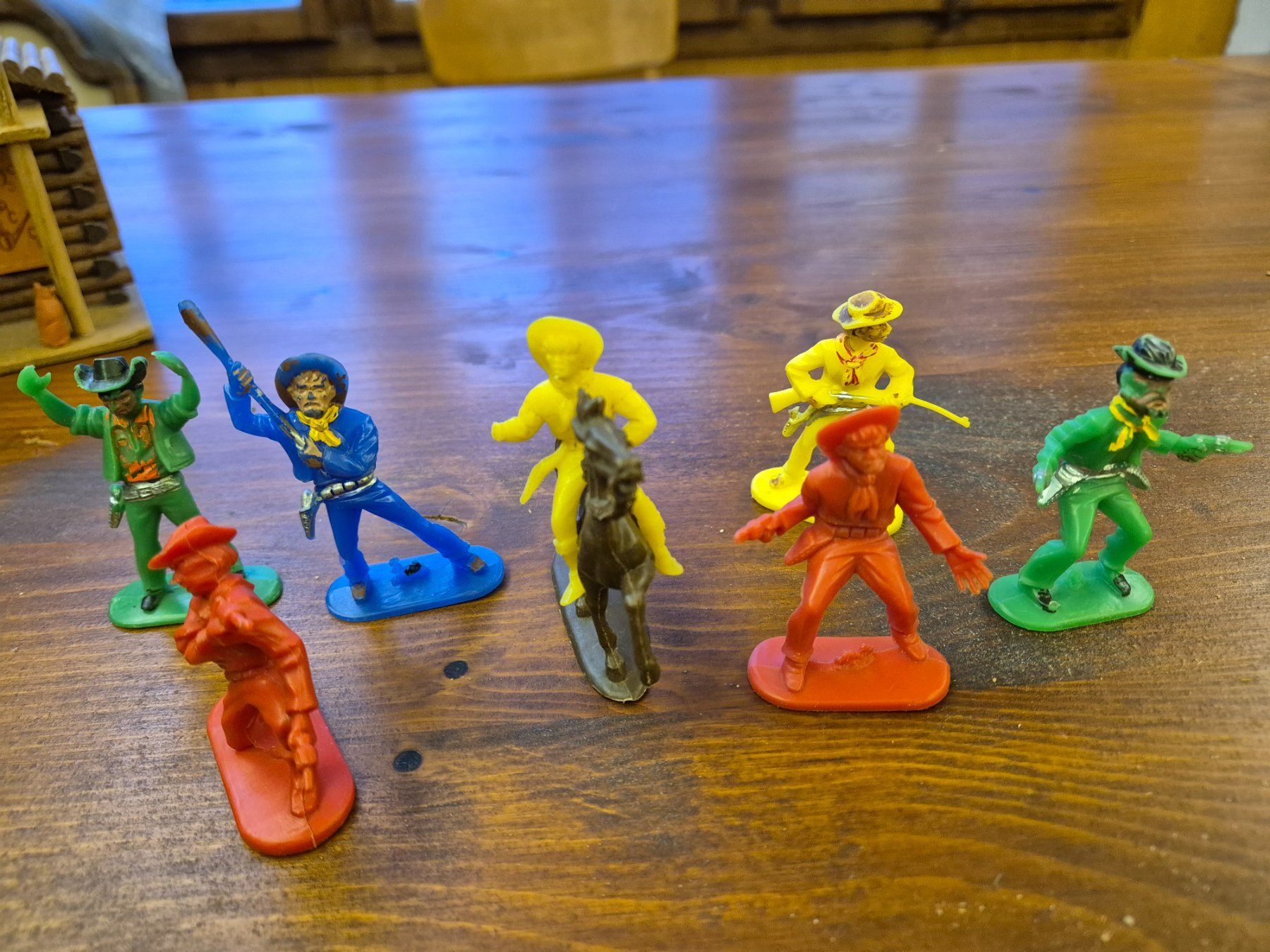 Spielzeuge: Cowboys mit Kutsche und Laden – Gebraucht aus St.Gallen von Stocken64 5