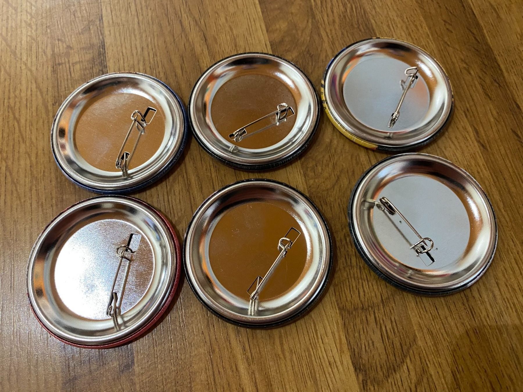 Placchette & Badge: Supertramp Ansteck Badges! – Nuovo (secondo la descrizione) da Basel venduto da FatCatPacksTheRatt 1