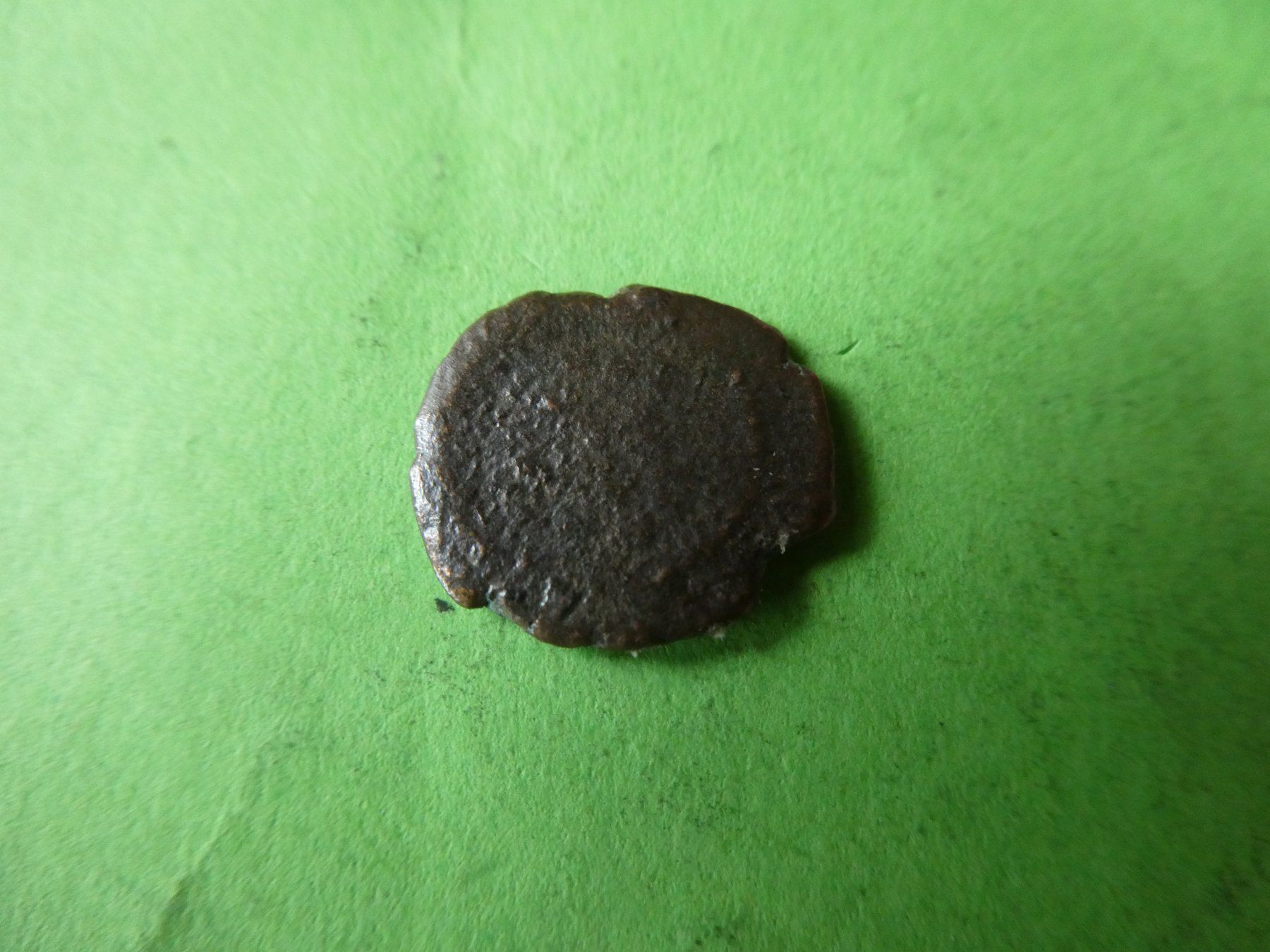 Tutti le monete: uralte Bronzemünze 15 mm     1.21 g – Usato da Hinterforst venduto da Rohusri 2