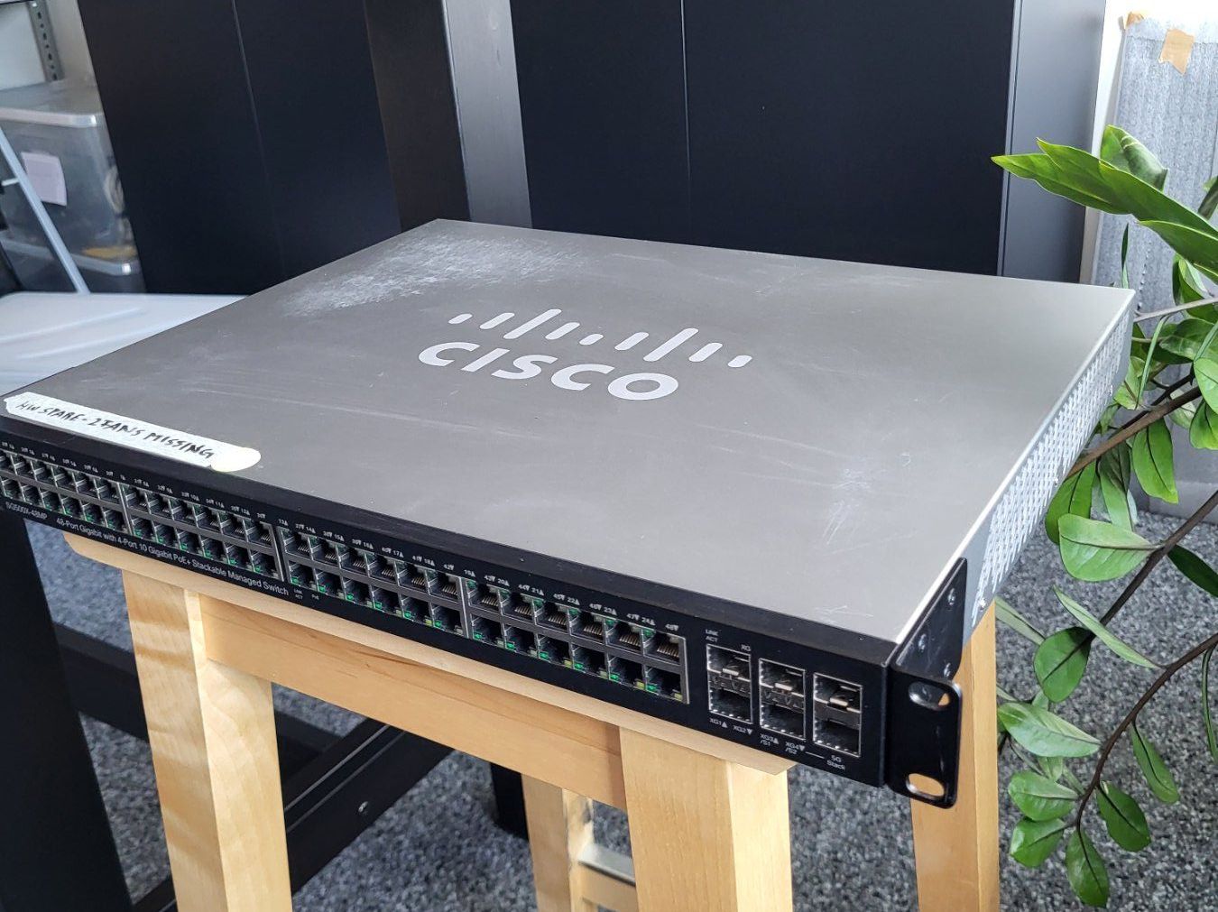 Cisco Hub & Switch: Cisco SG500X-48MP Switch – Usato da Rümlang venduto da Greenliff 4