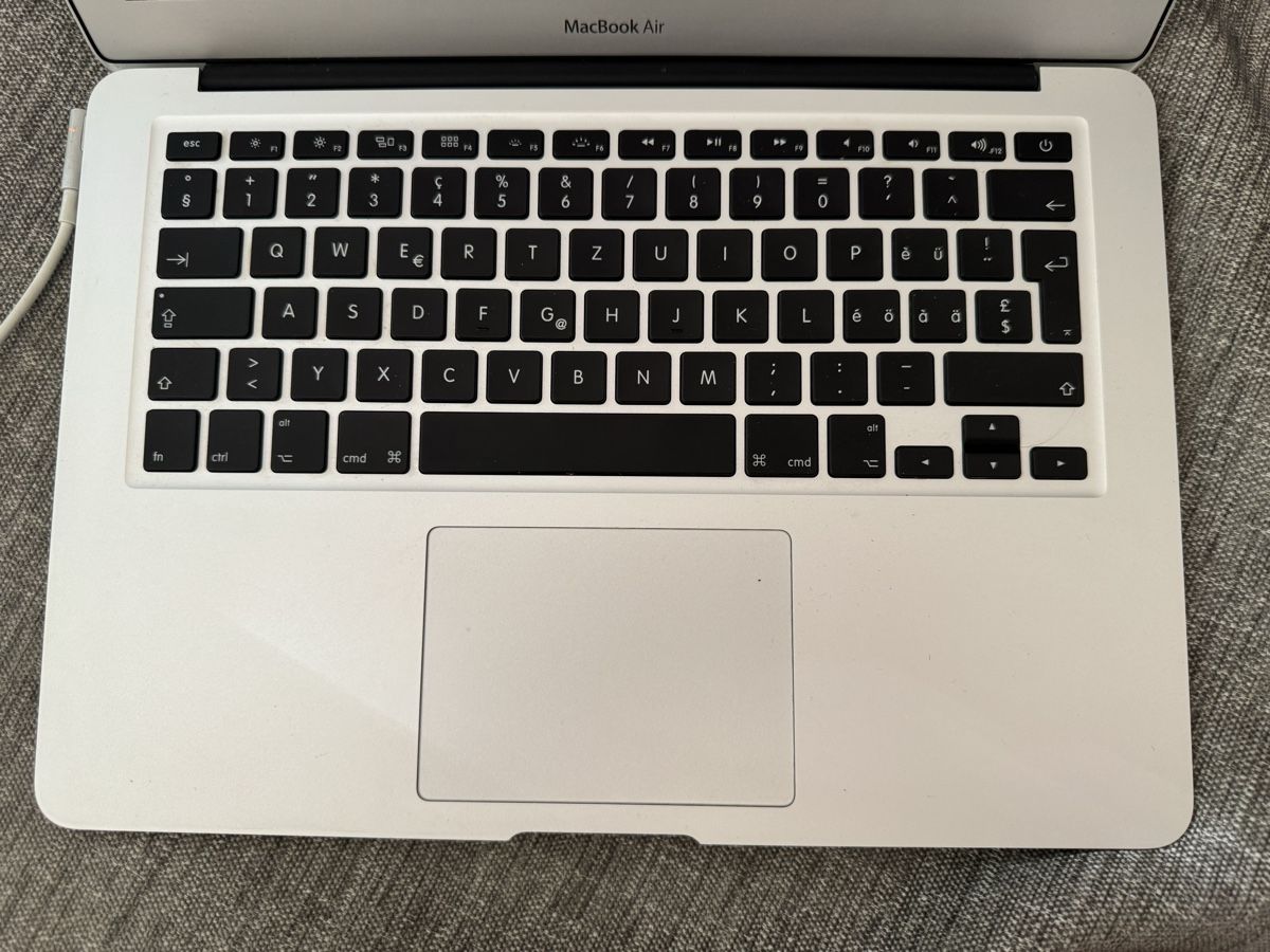 Apple Portables: MacBook Air 13 – D'occasion à Adliswil par Busys 3