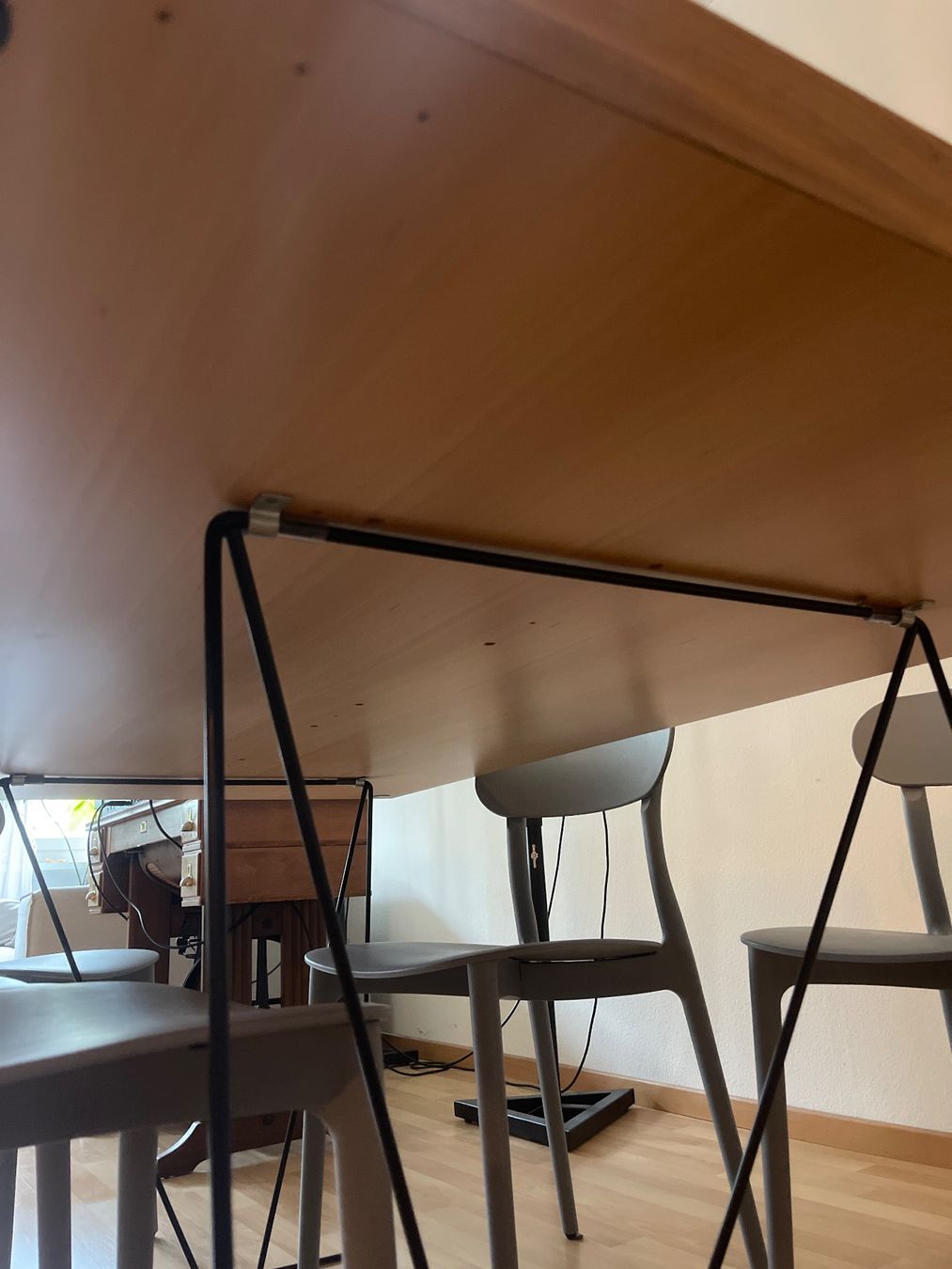 Tavoli: Minimalistischer Esstisch – Usato da Zürich venduto da stevesrs 2