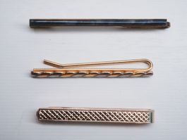 3 vintage Krawattennadeln Gold-Ton Herren ca. 5-6 cm