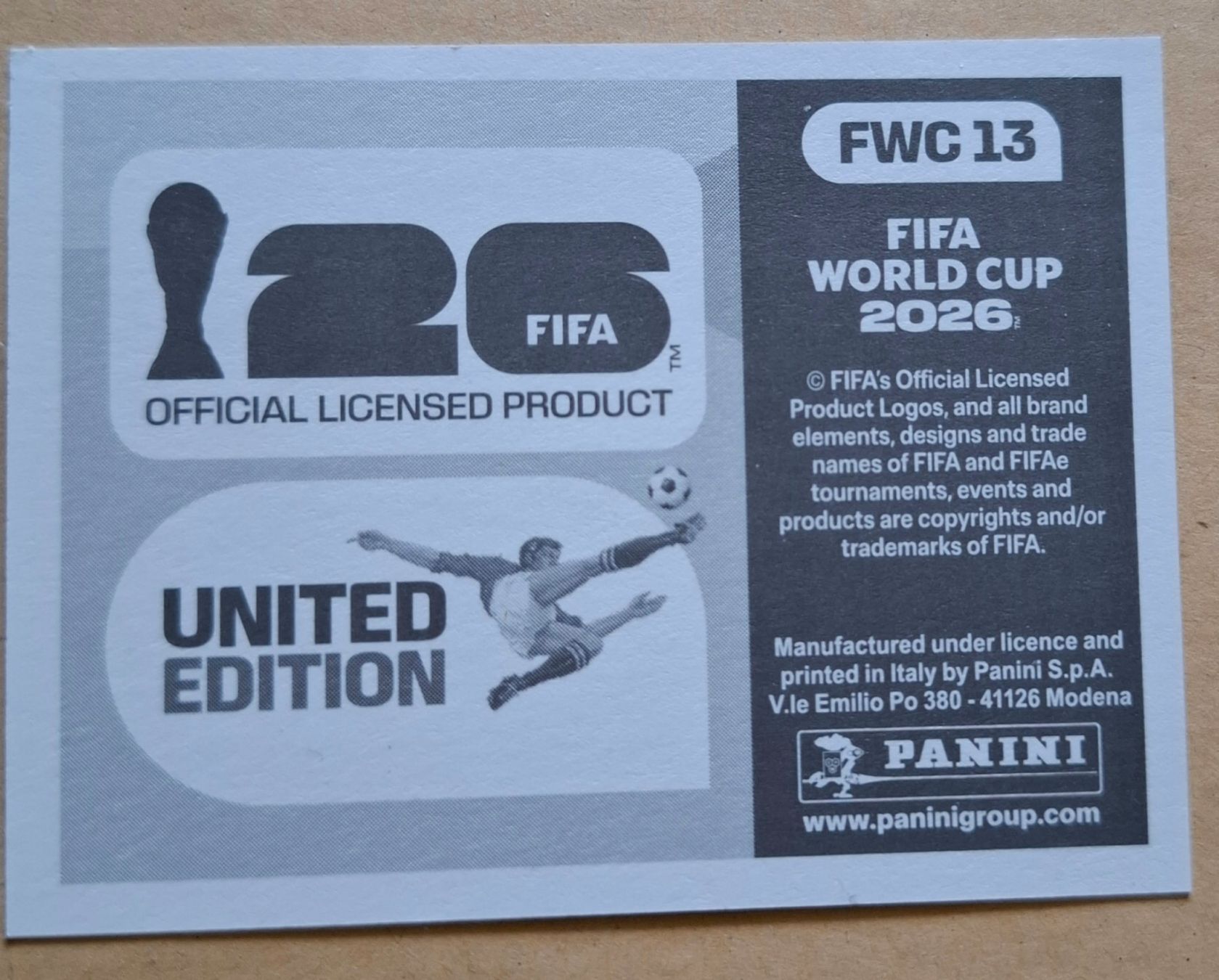 Panini Carte collezionabili: WM 2026 Paninibild Nr. FWC 13 – Nuovo e nell'imballaggio originale da Rotkreuz venduto da keerthdi 1