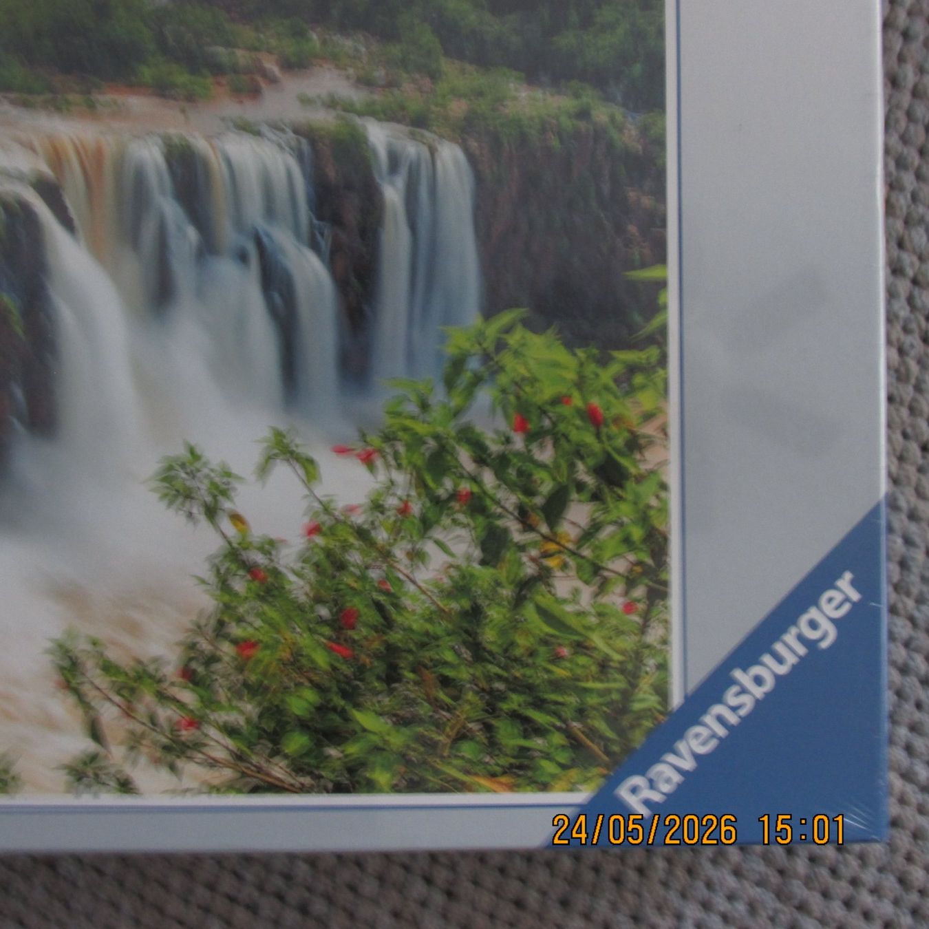 Ravensburger Puzzle: Ravensburger Puzzle - 2000 Teile - Wasserfälle - NEU – Nuovo e nell'imballaggio originale da Galgenen venduto da Forflowers 2