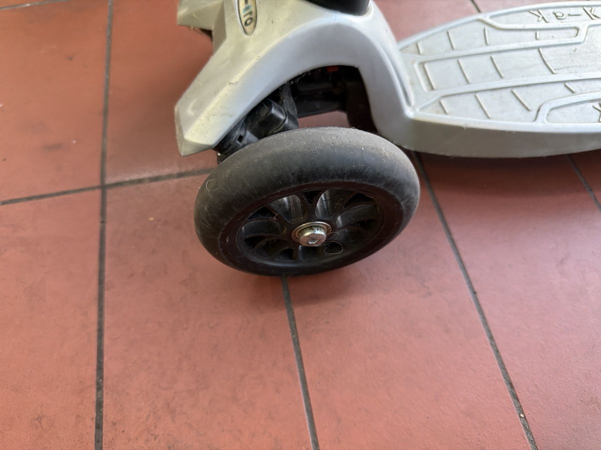Micro Kickboard: Micro kickboard – D'occasion à Dübendorf par BAGAG 3