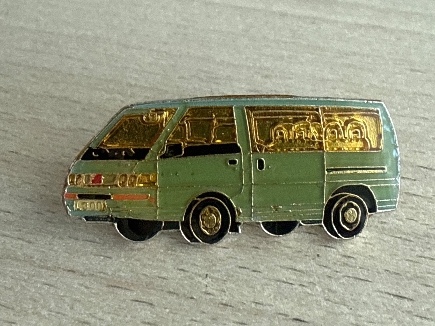 Plaquettes & Badges: Pin Van – D'occasion à Glattbrugg par Schweigmatt