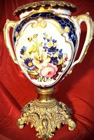Porzelan Vase,Bronzemontage+handbemaltes,Historismus um 1900