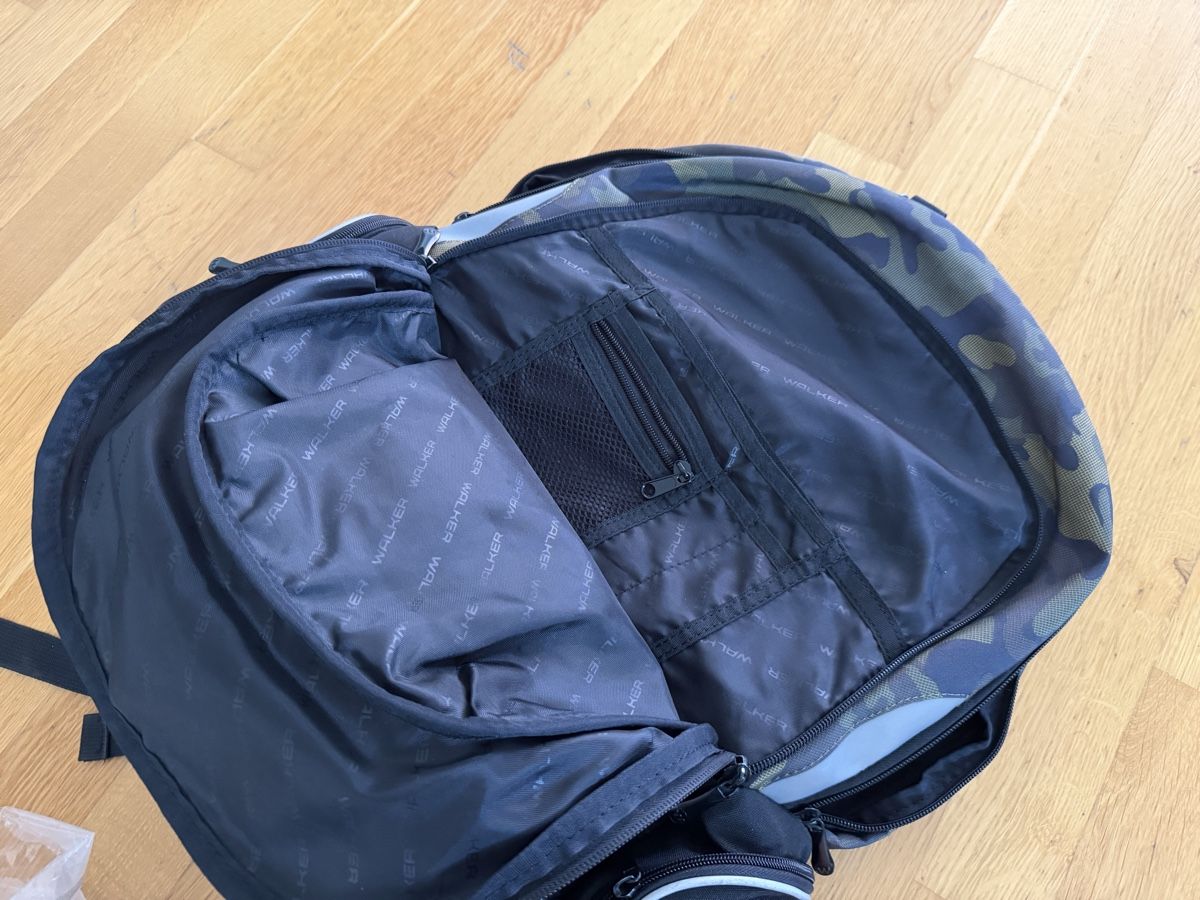 Sacs & sacs à dos: Schulrucksack WALKER Tarnfarben guter Zustand – Neuf (Voir description) à Bettlach par Tradenet100 3