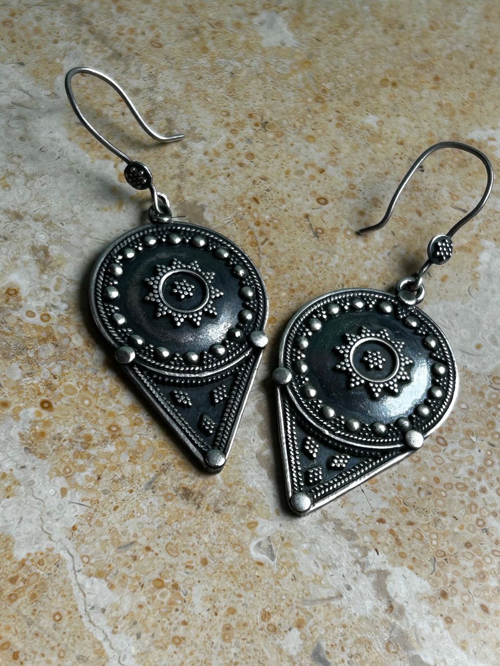Boucles d'oreille: Ästhetische Ohrenplämper DROP – D'occasion à Laufen par Bellebellezza 3