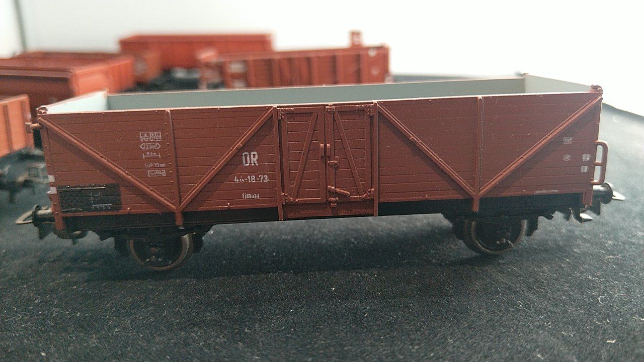 Märklin Modellini di ferrovie: Offene Güterwagen 9 Stück – Usato da Uster venduto da Regenwurm61 5