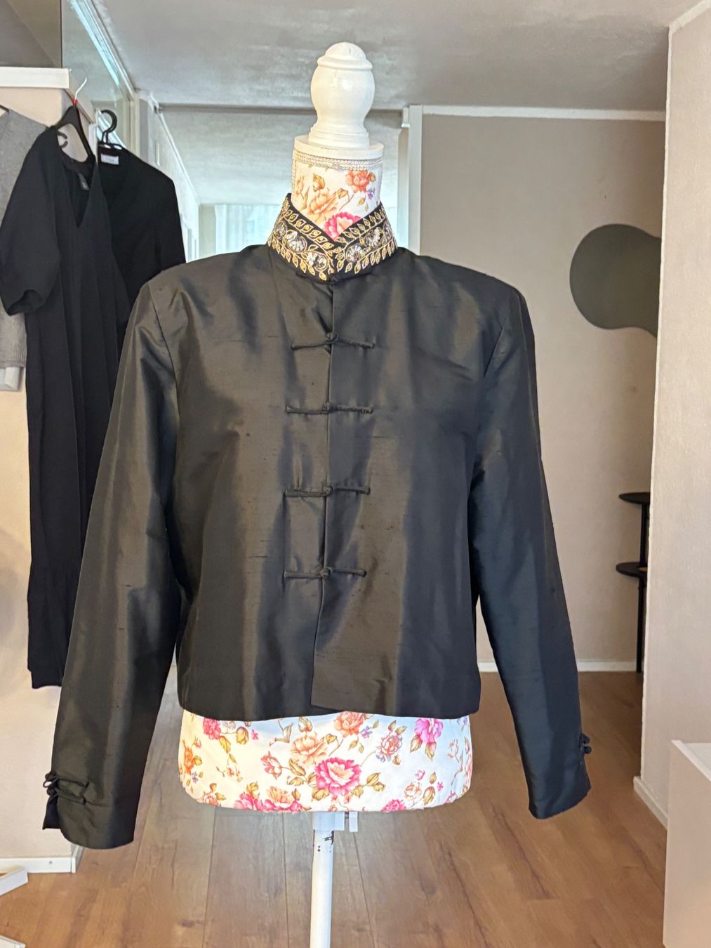 Jacken: Blunauta Italy Jacket 100% Seide – Gebraucht aus St. Margrethen SG von dijanaO