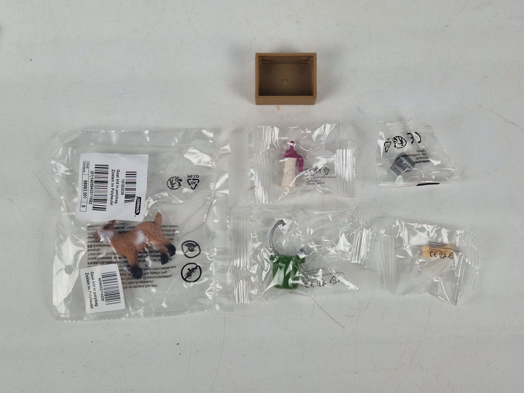 Schleich Giocattoli: SCHLEICH Farm World – Nuovo (secondo la descrizione) da Muhen venduto da Restwert_Muhen 4