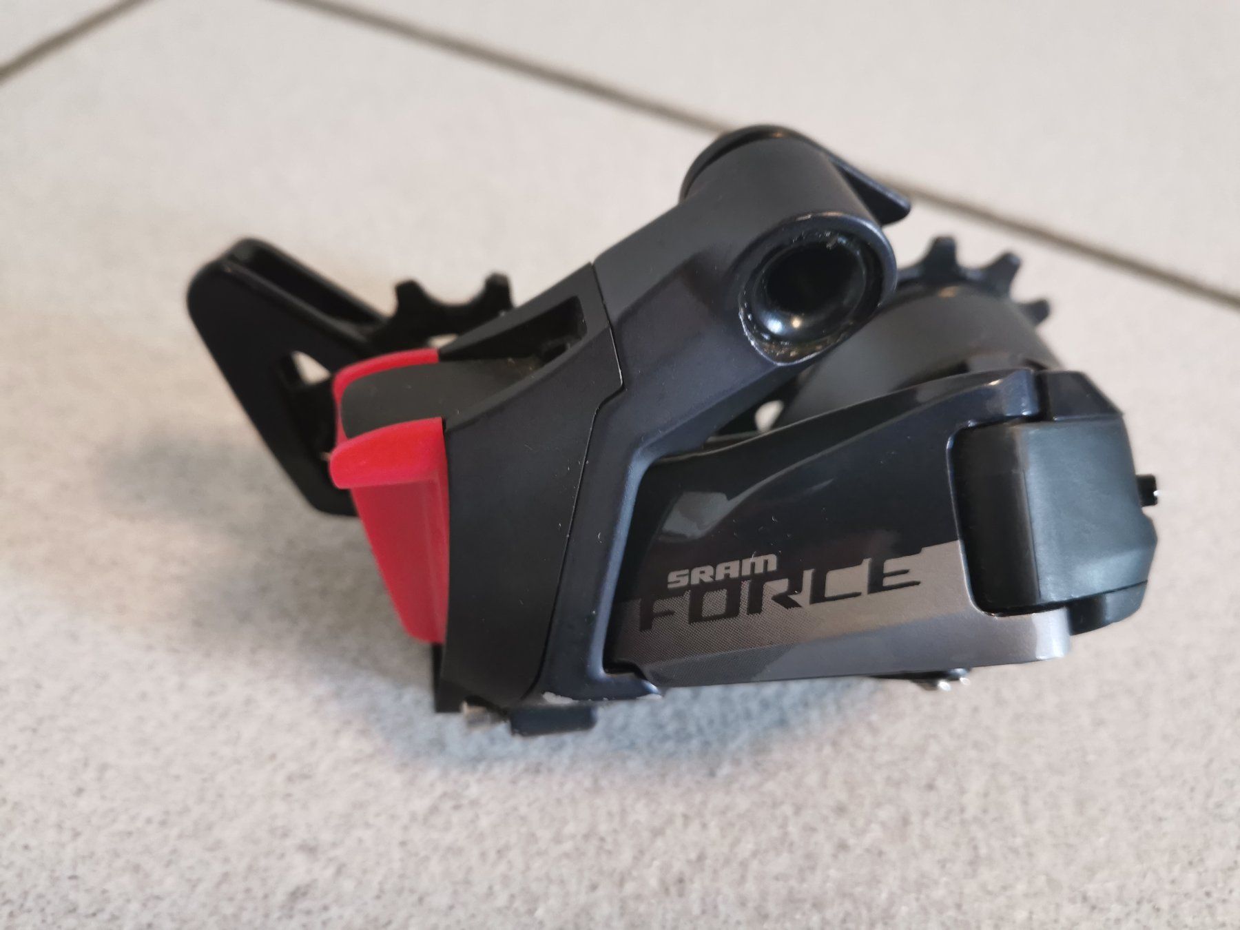 Sram Pezzi di ricambio: SRAM FORCE 12-Fach Schaltwerk – Usato da Bronschhofen venduto da Dorantes26