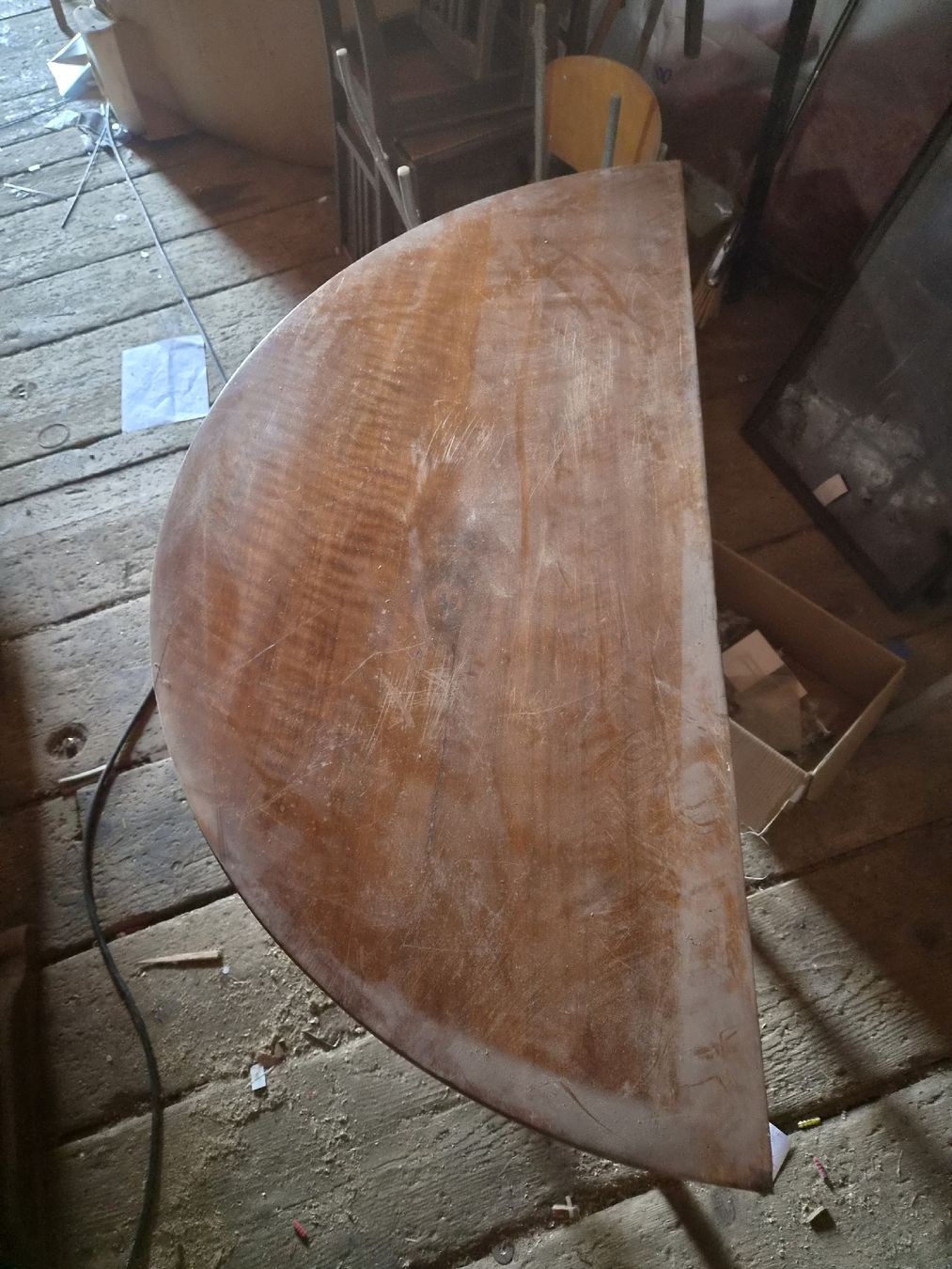 Tische: Table demi-lune – Gebraucht aus Farvagny-le-Grand von CollectibleWatches 3