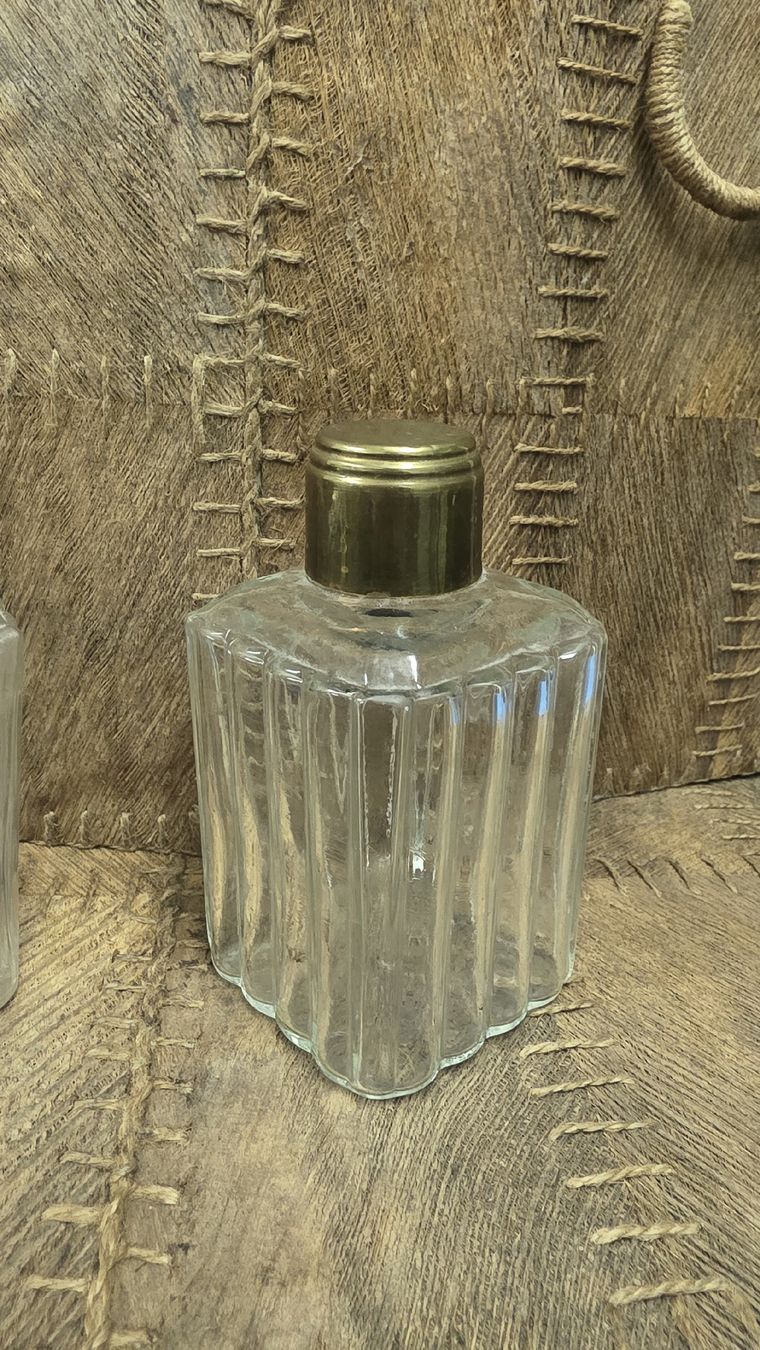 Bicchieri: 2 alte Tee-Glas Gefässe mit Messingverschluss – Nuovo (secondo la descrizione) da Binningen venduto da Hofka64 2