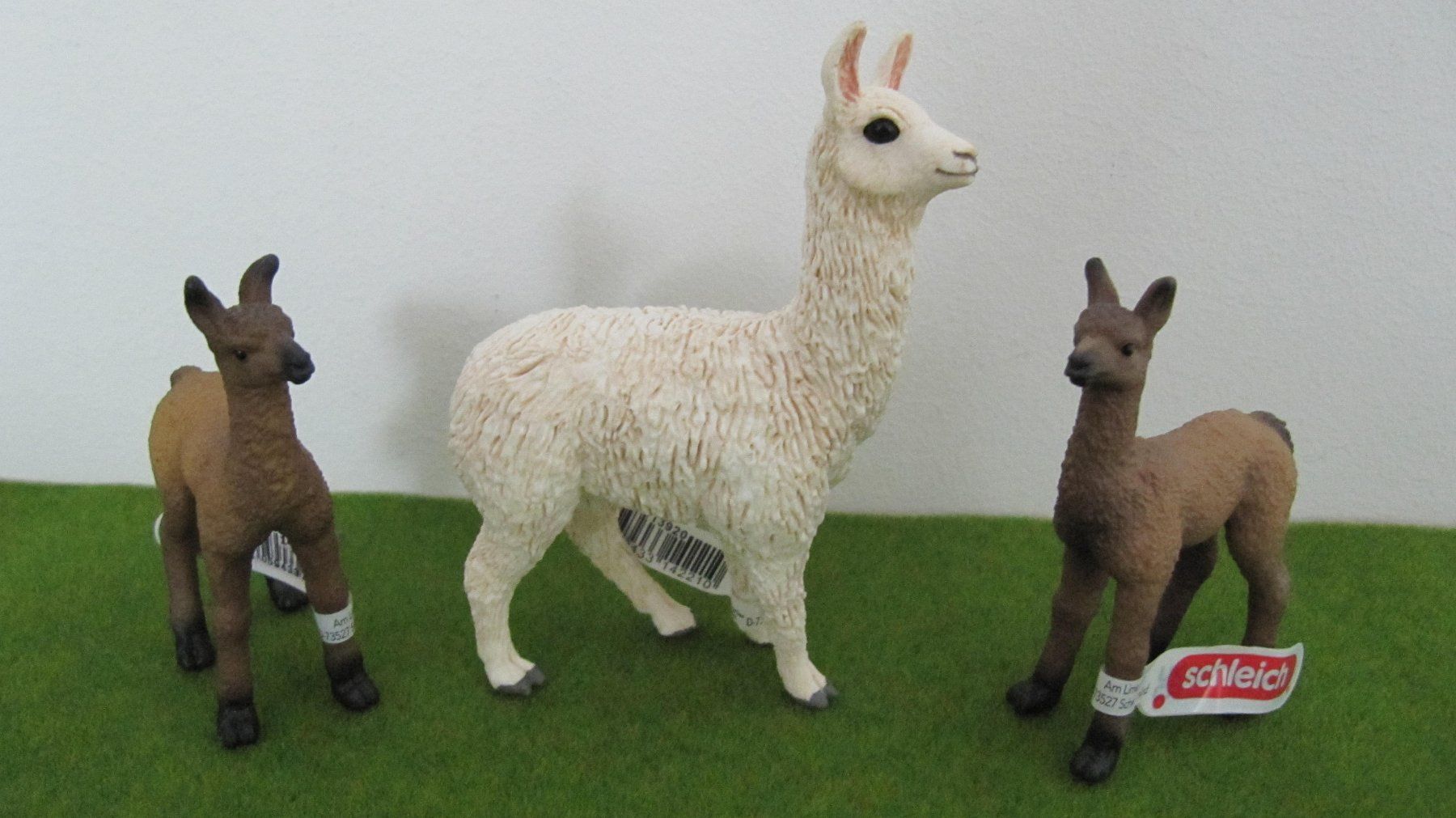 Schleich Spielzeuge: Schleich Lamas mit Fohlen, 3er Set – Neu (gemäss Beschreibung) aus Brunnen von Kiwiland1 1