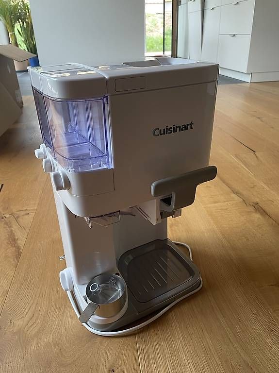 Appareils de cuisine: Cuisinart Soft Serve (Eismaschine) – D'occasion à Filzbach par ric_z6vx