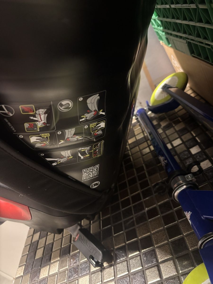 Britax Römer Seggiolini per auto: Kindersitz Britax Römer 15-36kg – Usato da Liestal venduto da Efri33 1