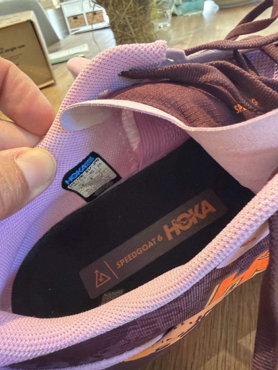 Damenschuhe: Hoka Speedgoat 6 – Neu (gemäss Beschreibung) aus Adelboden von Schwan2137 3