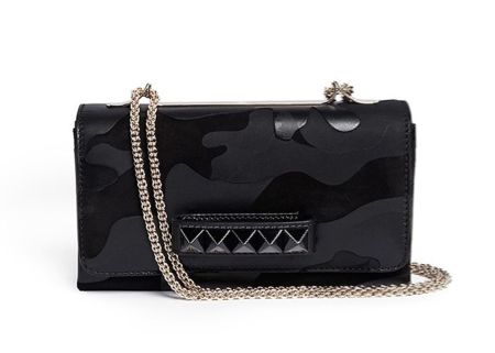 Orig. VALENTINO GARAVANI Camounoir Va Va Voom Rockstud Bag